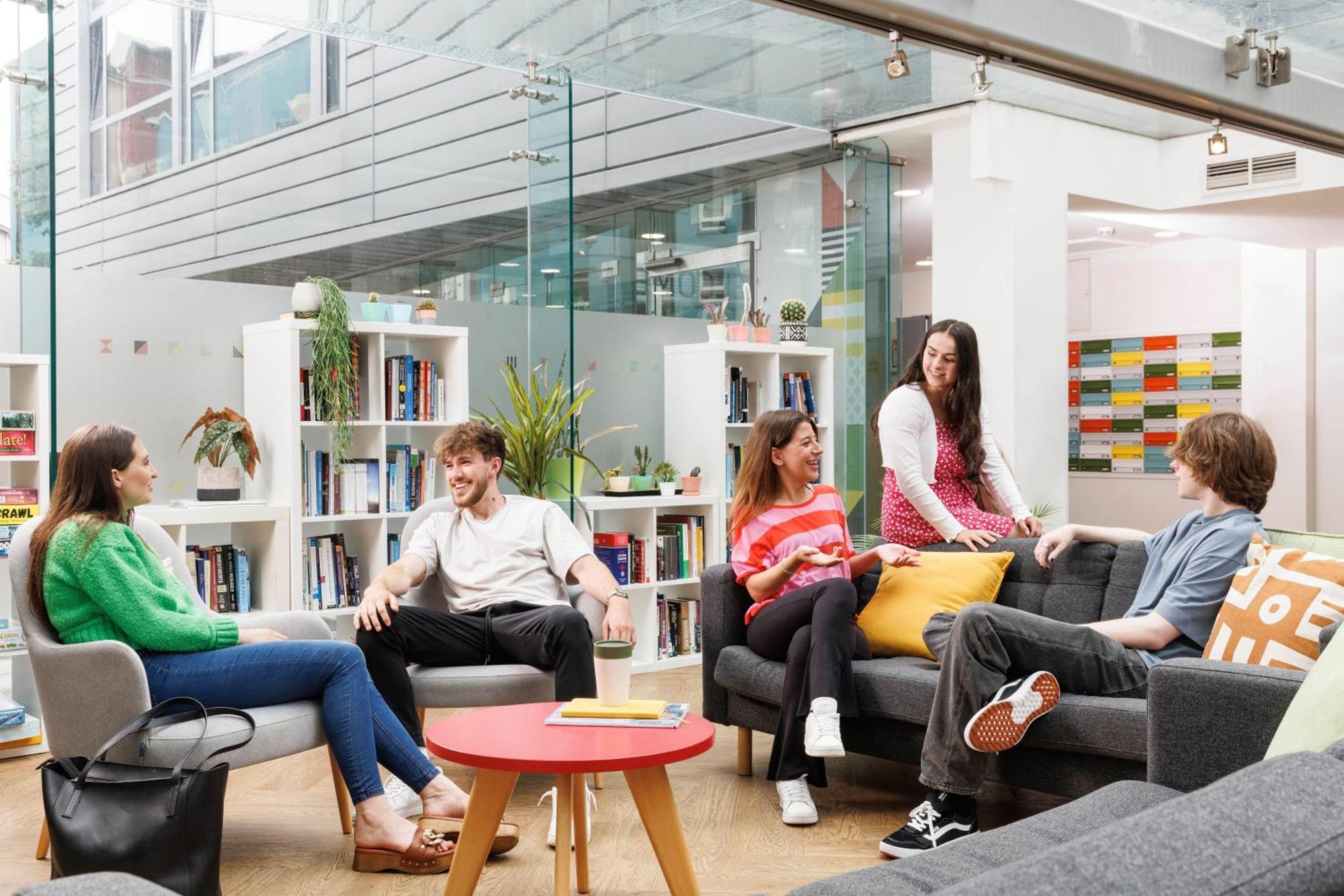 Unite Students - Sugarhouse Close - Royal Mile Edinburgh Ngoại thất bức ảnh